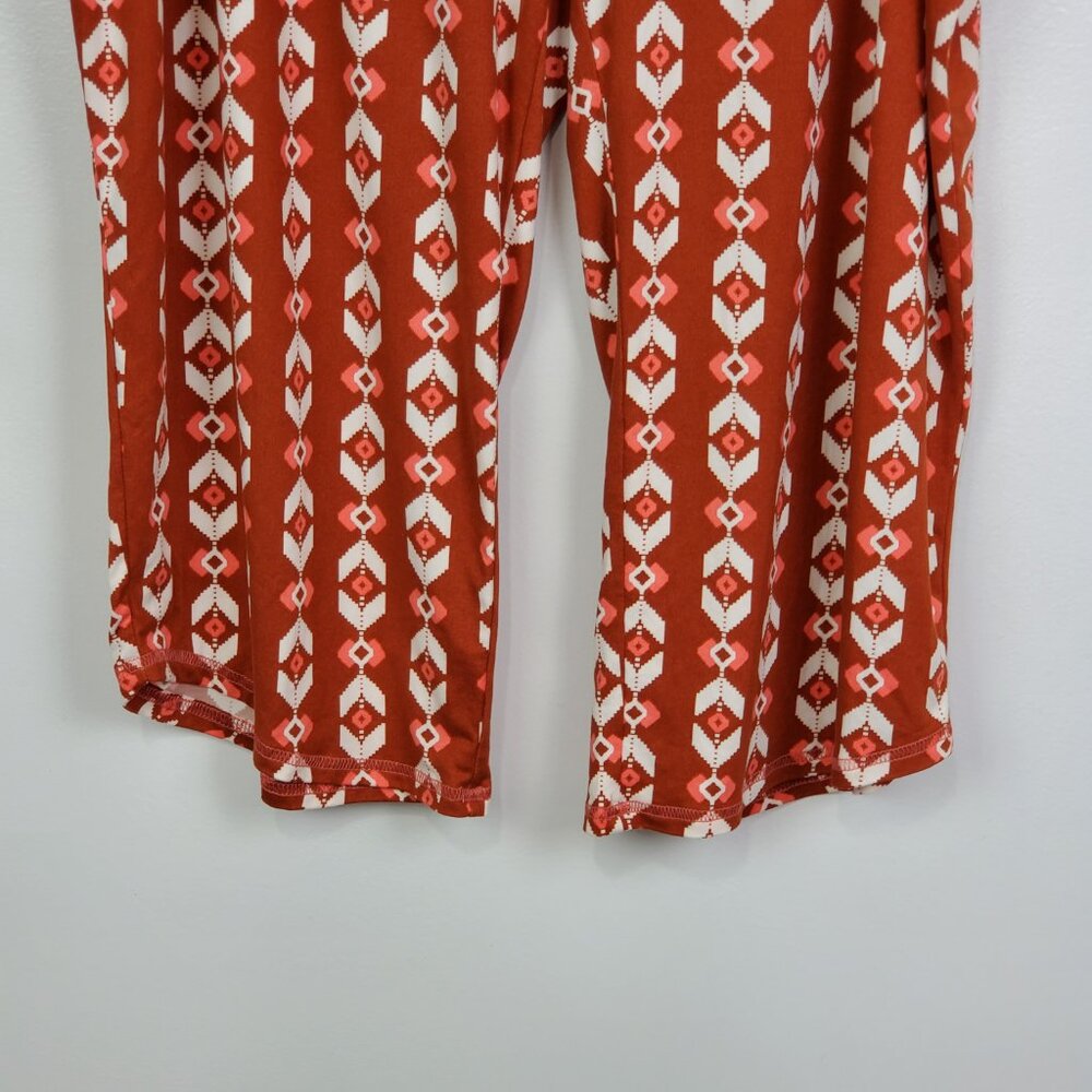 AnyBody Aztec Print Soft Cozy Pull-On Capri Lounge Pants With Pockets Size 3XP - Picture 4 of 10